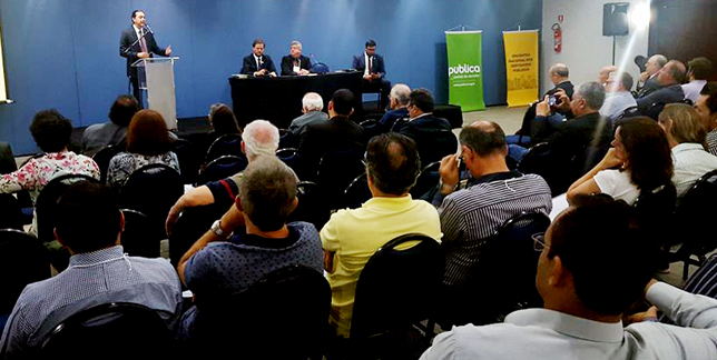 Lideranças da Fesspmesp participam de encontro em Brasília para debater negociação coletiva