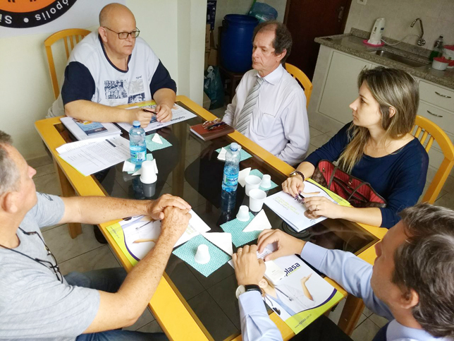 CORDEIRÓPOLIS – Prefeitura emperra negociações de parcerias para Servidor. Sindicato vai à luta!