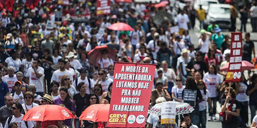 Rumo à greve geral, centrais convocam os trabalhadores para 1º de maio histórico