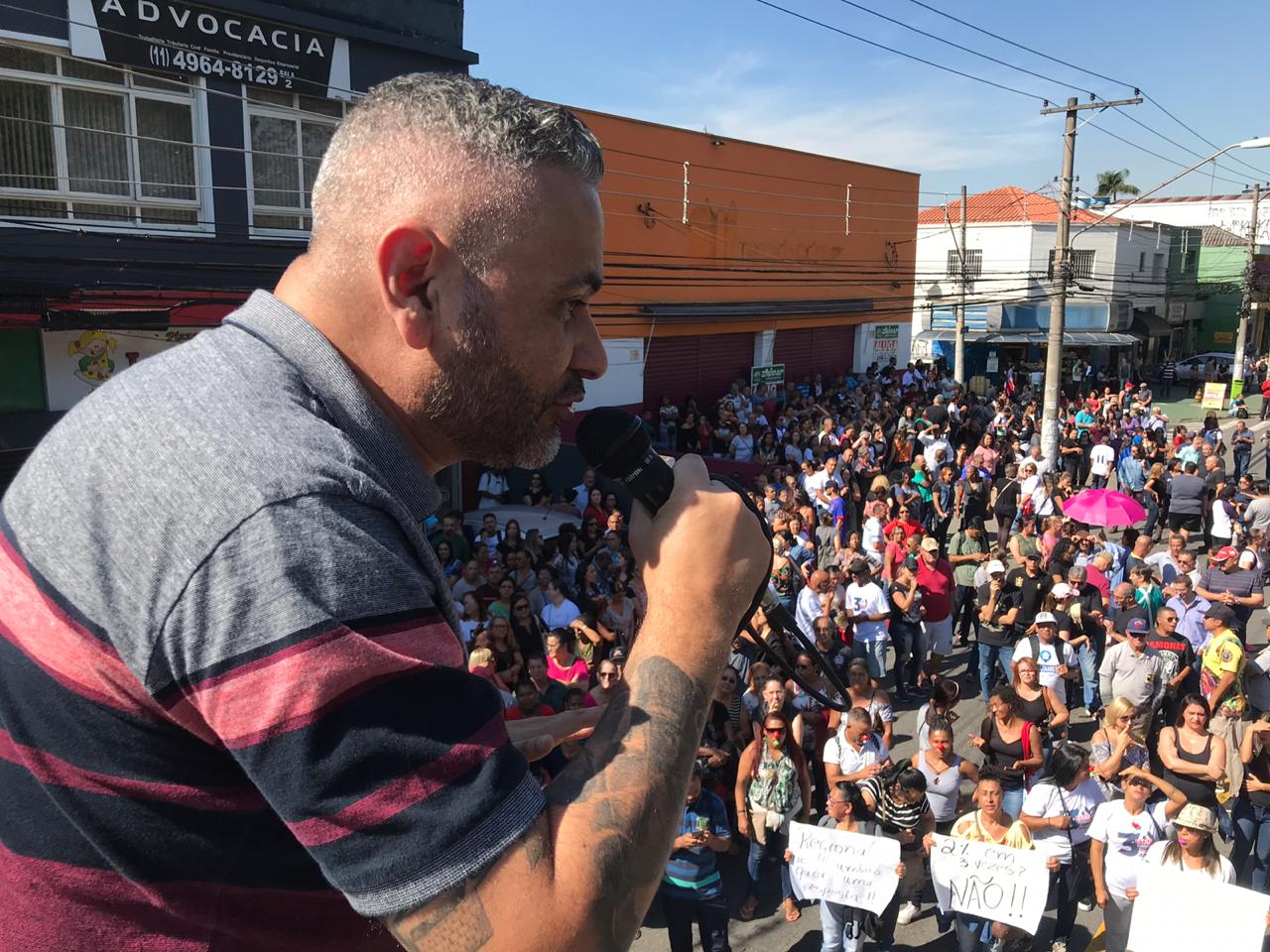 Servidores públicos municipais de Guarulhos entram em greve por campanha salarial