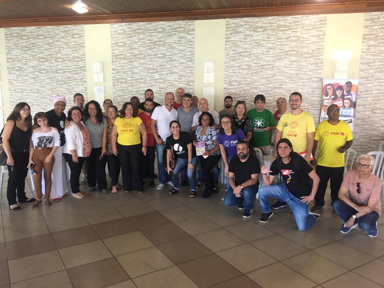 O Sindicato dos Servidores de Guaratinguetá convida o deputado estadual Carlos Giannazi para um bate-papo sobre Educação