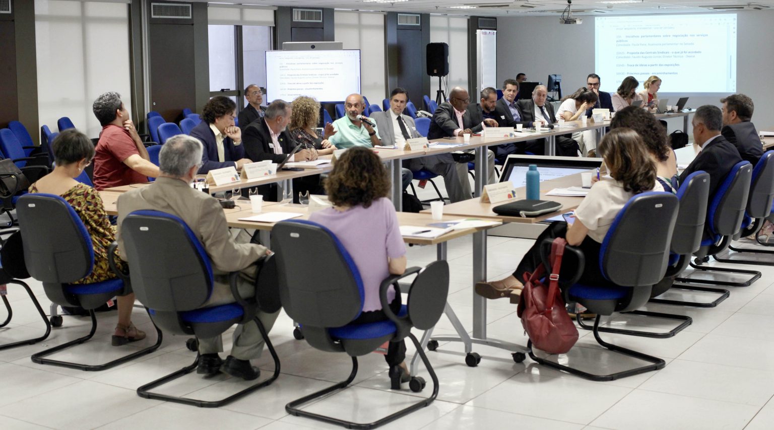 Regulamentação da Convenção 151 | Centrais formalizam proposta e debatem tema em workshop em Brasília/DF